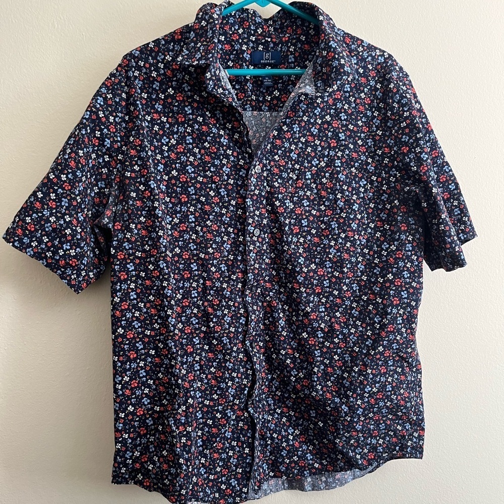 Floral Button Down - Picture 3 of 8